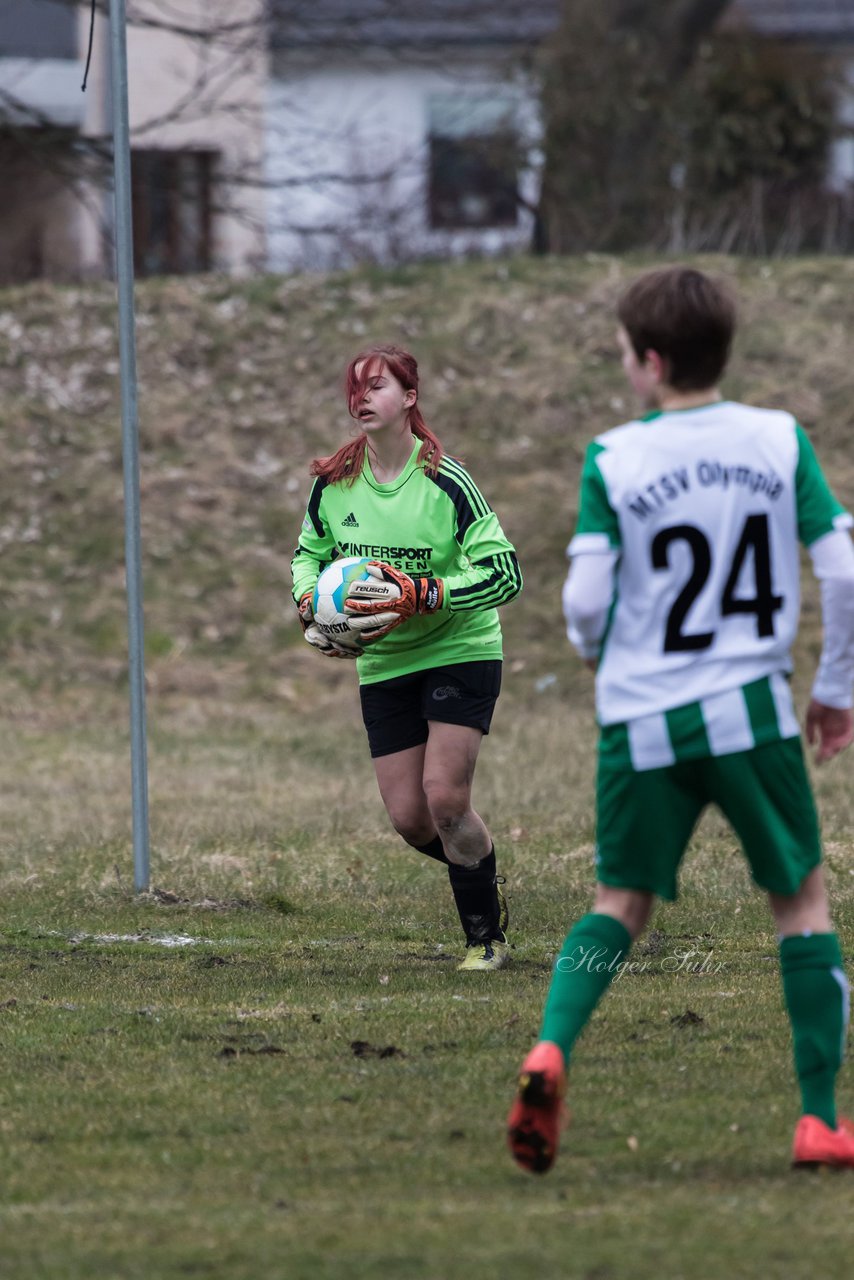 Bild 225 - B-Juniorinnen SG Olympa/Russee - Post- und Telekom SV Kiel : Ergebnis: 2:2